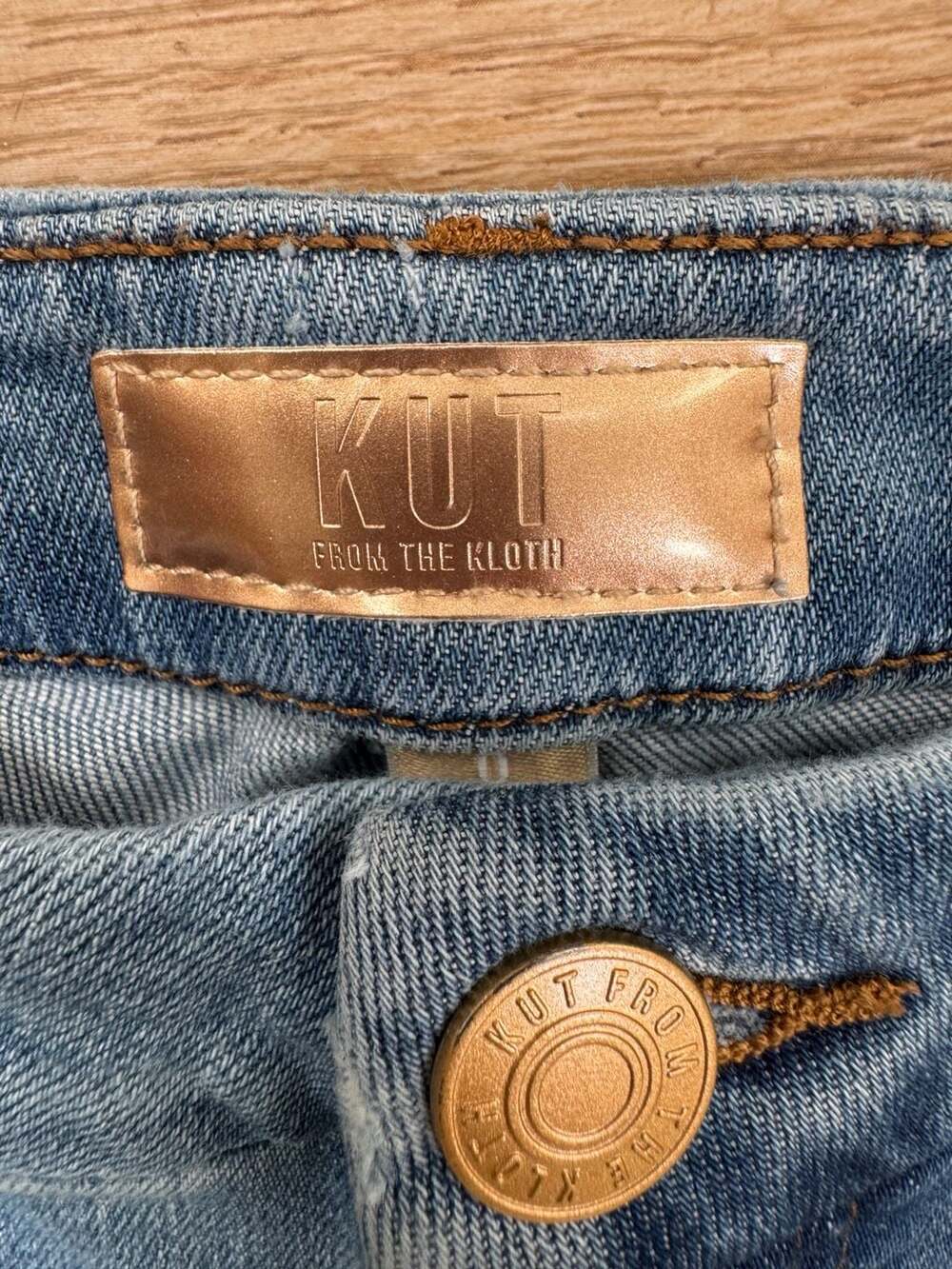 KUT from the Kloth Meg Fab Ab High Rise Wide Leg Raw Hem Jeans Size 0 Blue - Picture 3 of 15